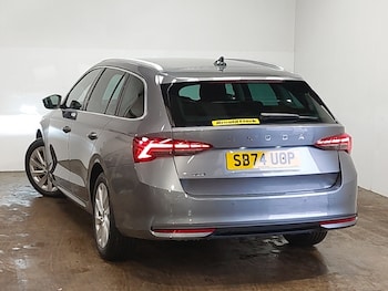 Used Skoda Octavia 2025 for sale - 77942762: Photo