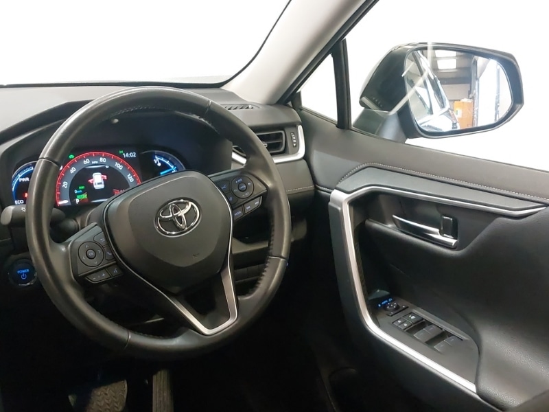 Used Toyota RAV4 2022 for sale - 76055236: Photo 10