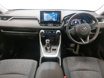 Used Toyota RAV4 2022 for sale - 76055236: Photo 2
