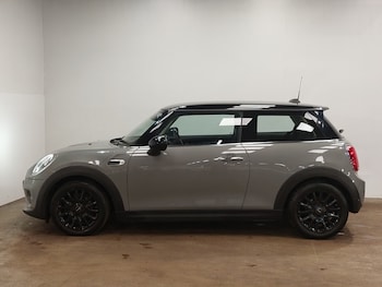 Used MINI Hatch 2018 for sale - 77338342: Photo