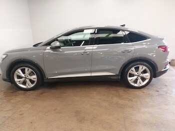Used Audi Q4 e-tron 2023 for sale - 75645285: Photo