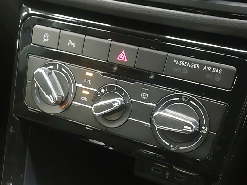 Used Volkswagen T-Cross 2025 for sale - 77716601: Photo 13