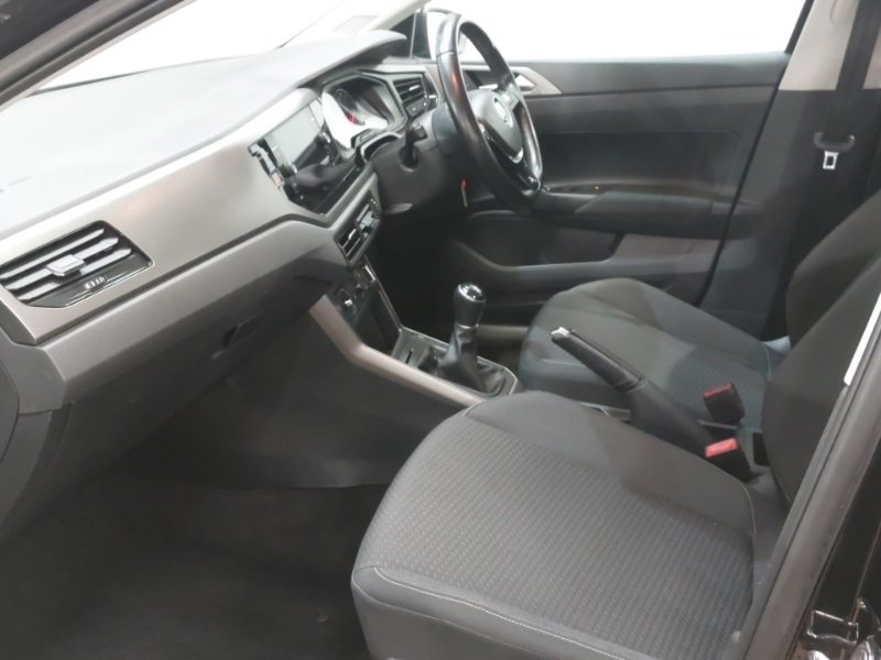 Used Volkswagen Polo 2018 for sale - 76294047: Photo 5