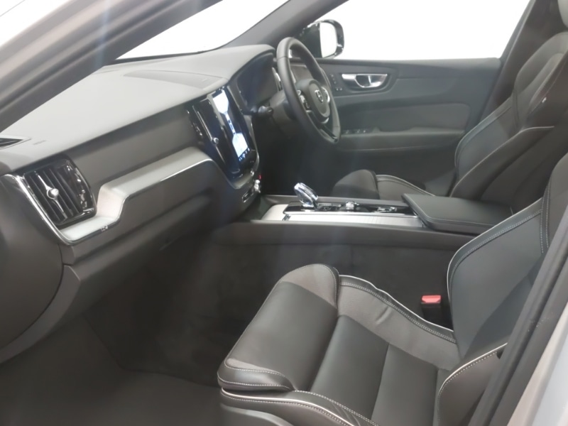 Used Volvo XC60 2024 for sale - 76451008: Photo 5