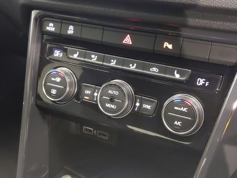 Used Volkswagen T-Roc 2018 for sale - 77475939: Photo 13