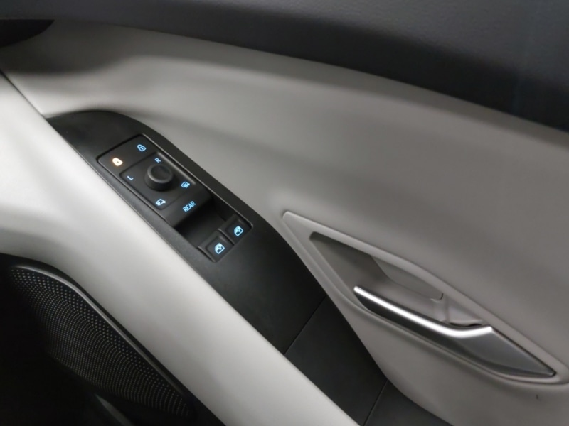 Used Ford Explorer 2025 for sale - 76815984: Photo 17