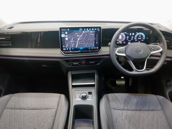 Used Volkswagen Tiguan 2024 for sale - 76221518: Photo 2