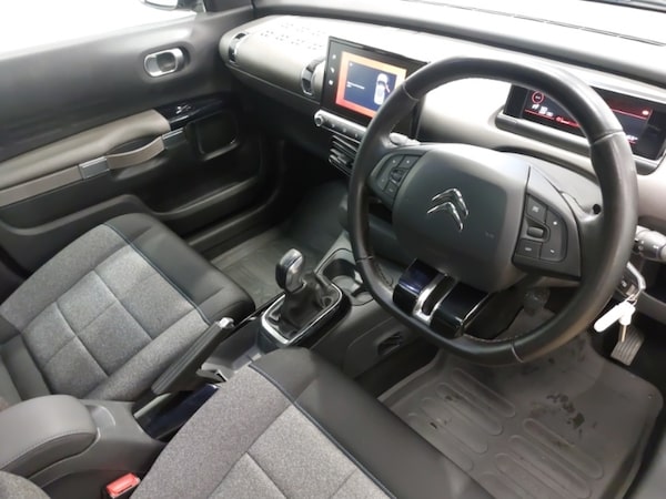 Used Citroen C4 Cactus 2018 for sale - 76195235: Photo 18