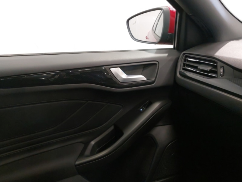 Used Ford Focus 2023 for sale - 77114763: Photo 16