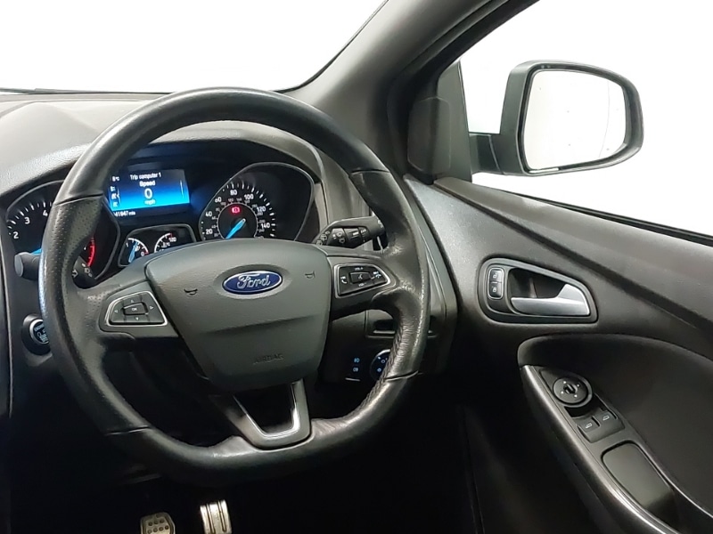 Used Ford Focus 2017 for sale - 77214237: Photo 10