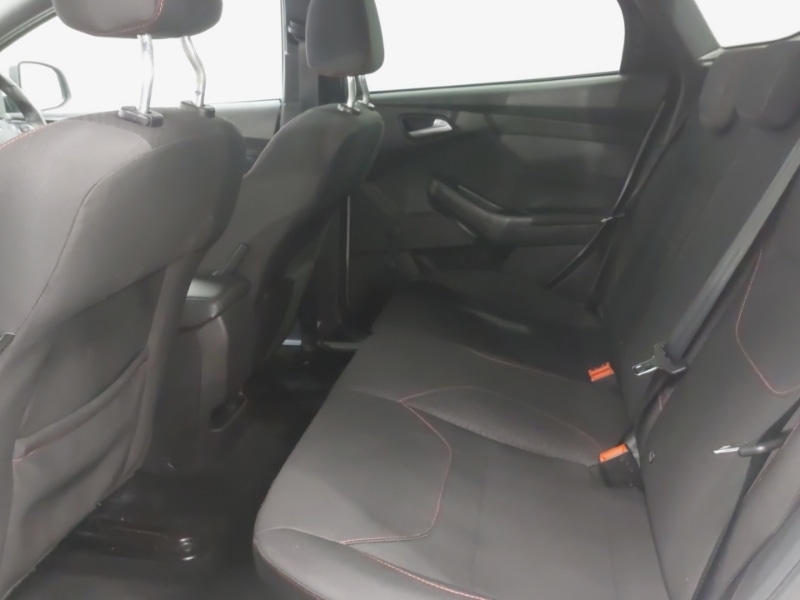 Used Ford Focus 2017 for sale - 77214237: Photo 6