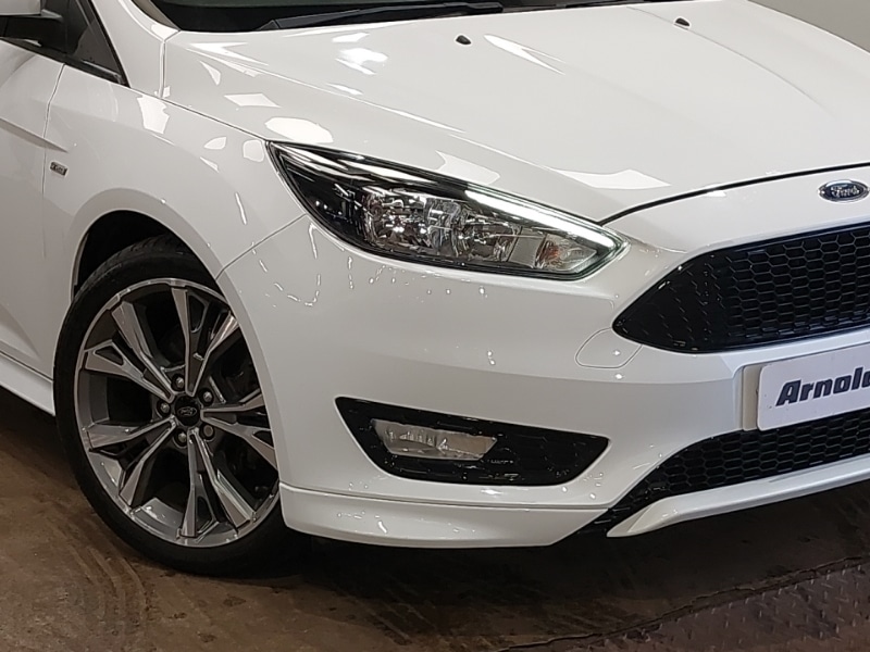 Used Ford Focus 2017 for sale - 77214237: Photo 9