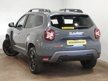 Used Dacia Duster 2023 for sale - 77371318: Photo