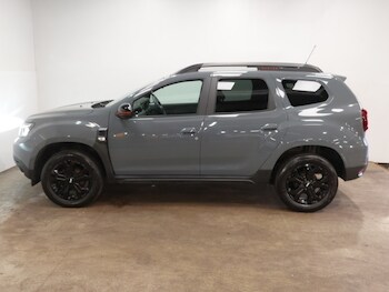 Used Dacia Duster 2023 for sale - 77371318: Photo