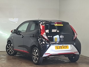 Used Toyota AYGO 2019 for sale - 79569814: Photo