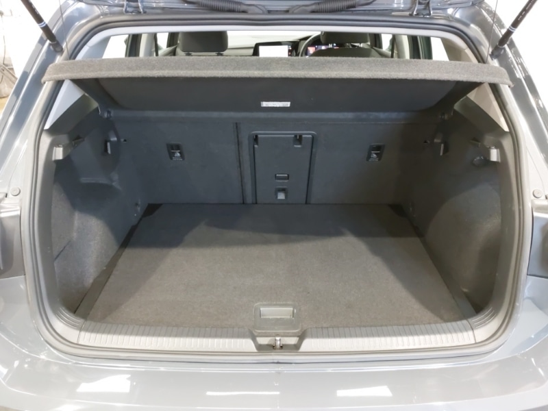 Used Volkswagen Golf 2022 for sale - 77644730: Photo 8