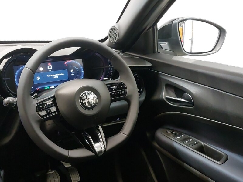 Used Alfa Romeo Junior 2025 for sale - 78041173: Photo 10