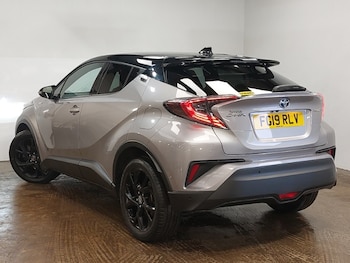 Used Toyota C-HR 2019 for sale - 78957182: Photo