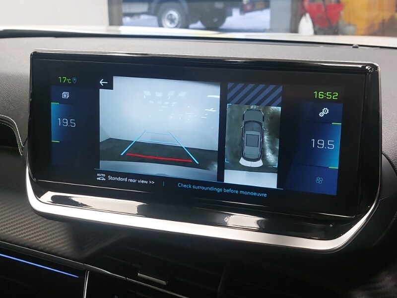 Used Peugeot 2008 2021 for sale - 78218727: Photo 17