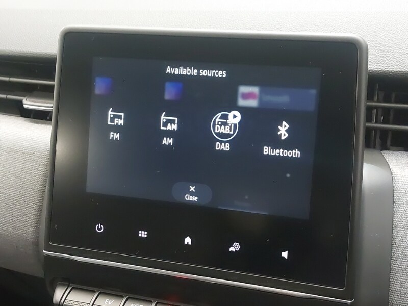 Used Renault Clio 2025 for sale - 77907373: Photo 15