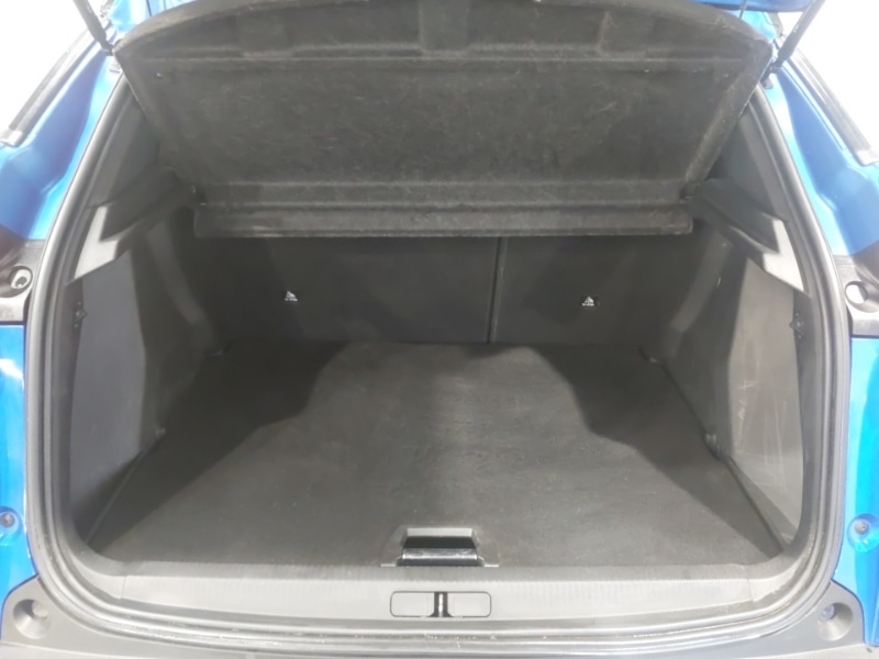 Used Peugeot 2008 2022 for sale - 77689682: Photo 8