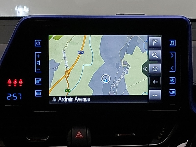 Used Toyota C-HR 2018 for sale - 76521384: Photo 11