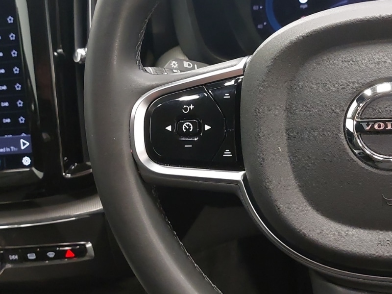 Used Volvo XC60 2024 for sale - 76947421: Photo 17