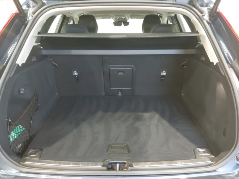 Used Volvo XC60 2024 for sale - 76947421: Photo 8