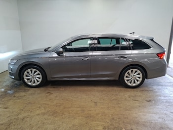 Used Skoda Octavia 2024 for sale - 79322113: Photo