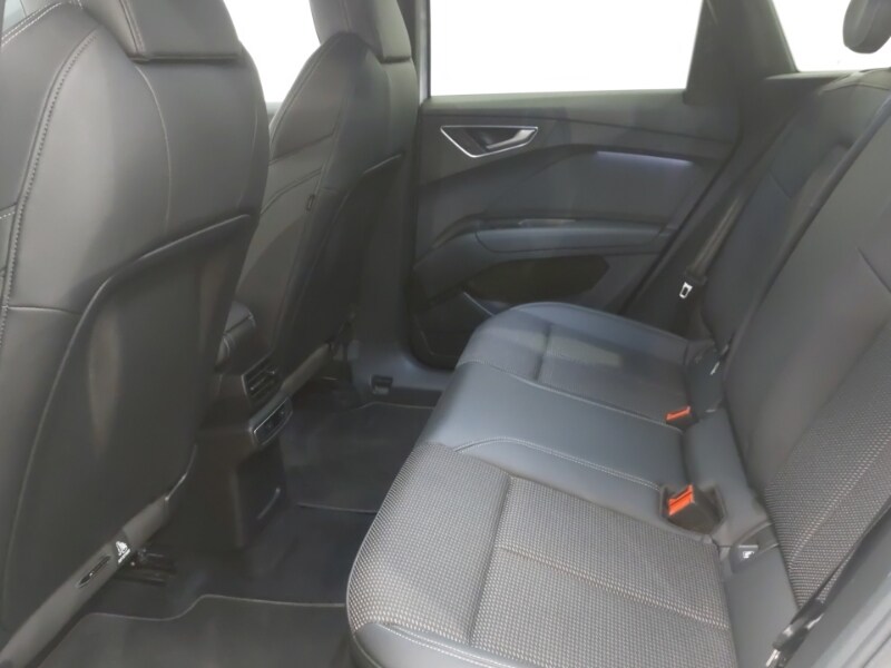 Used Audi Q4 e-tron 2022 for sale - 77495231: Photo 6