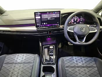 Used Volkswagen Golf 2025 for sale - 79763621: Photo