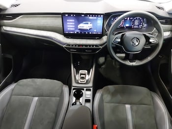 Used Skoda Octavia 2024 for sale - 77947716: Photo