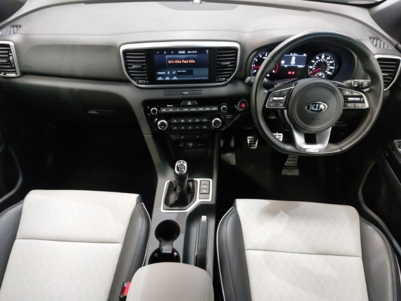 Used Kia Sportage 2021 for sale - 76348512: Photo 2