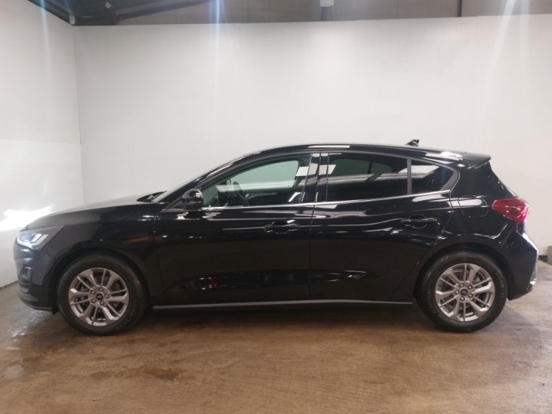 Used Ford Focus 2023 for sale - 76053722: Photo 4
