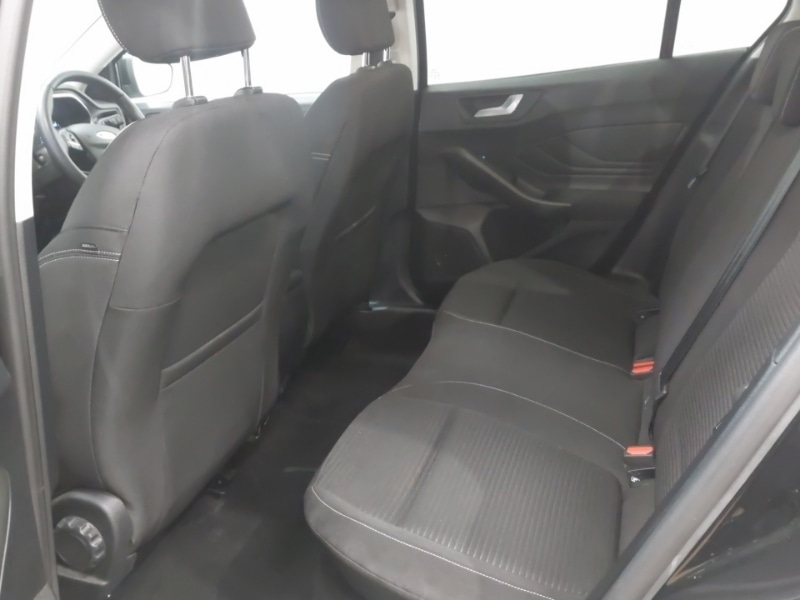 Used Ford Focus 2023 for sale - 76053722: Photo 6
