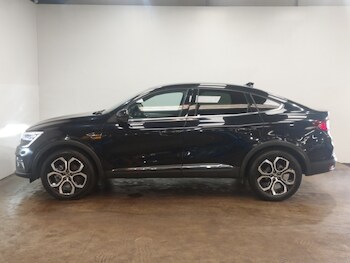 Used Renault Arkana 2023 for sale - 77596450: Photo