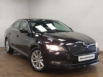 Used Skoda Superb 2019 for sale - 79092498: Photo