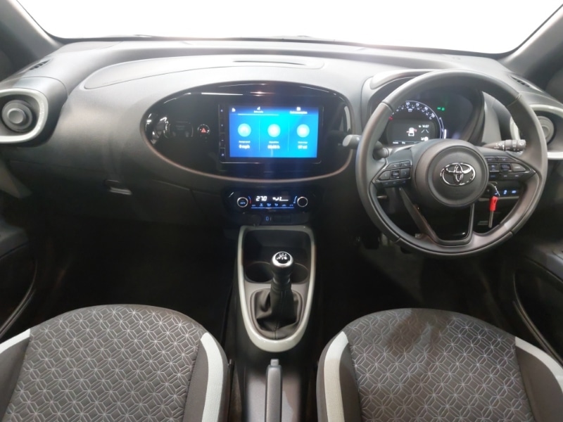 Used Toyota Aygo X 2024 for sale - 77652210: Photo 2