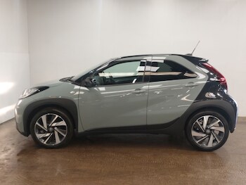 Used Toyota Aygo X 2024 for sale - 77652210: Photo