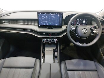 Used Skoda Superb 2024 for sale - 77329790: Photo