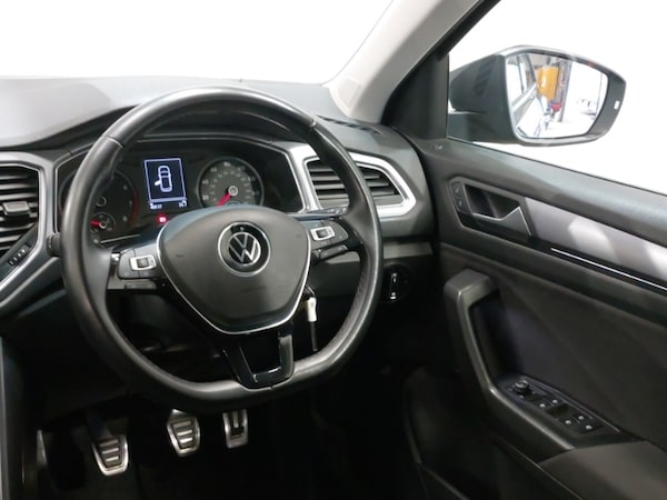Used Volkswagen T-Roc 2022 for sale - 76254650: Photo 11
