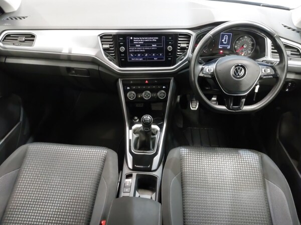 Used Volkswagen T-Roc 2022 for sale - 76254650: Photo 2