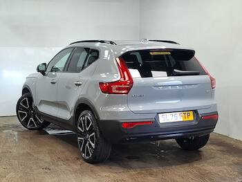 Used Volvo XC40 2025 for sale - 79734366: Photo