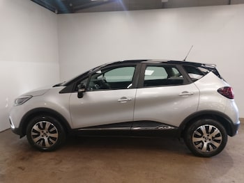Used Renault Captur 2019 for sale - 76321276: Photo