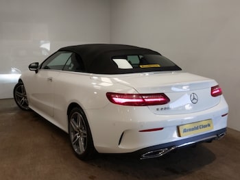 Used Mercedes-Benz E Class 2018 for sale - 77482766: Photo