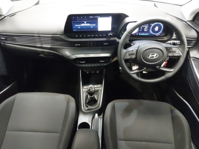 Used Hyundai BAYON 2025 for sale - 76172108: Photo 2