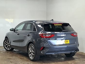 Used Kia Ceed 2023 for sale - 79799348: Photo