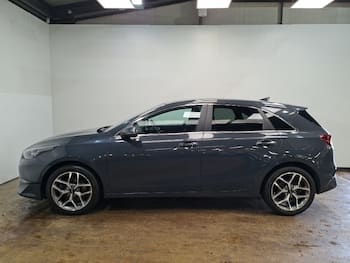 Used Kia Ceed 2023 for sale - 79799348: Photo