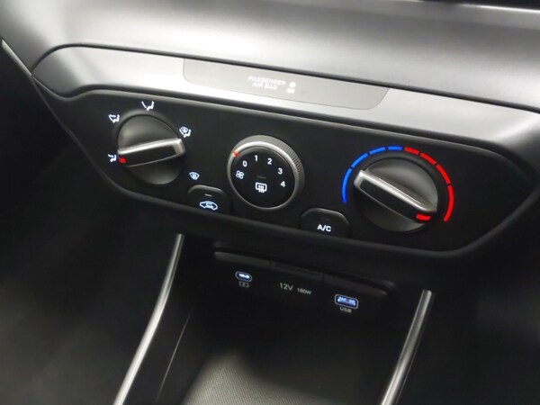 Used Hyundai i20 2025 for sale - 76230118: Photo 13