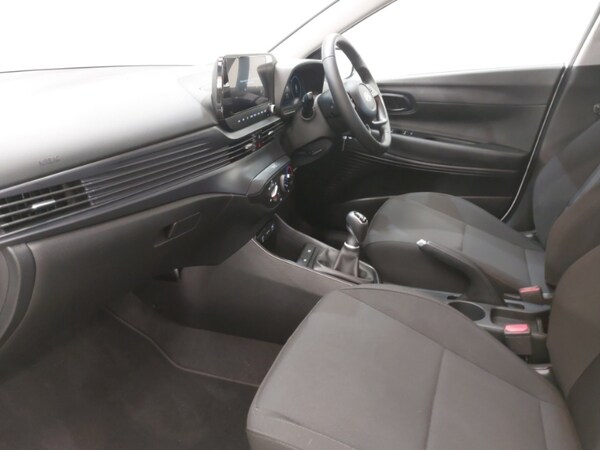Used Hyundai i20 2025 for sale - 76230118: Photo 5
